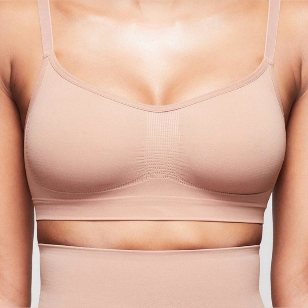 SKIMS Seamless Sculpt Bralette NWOT